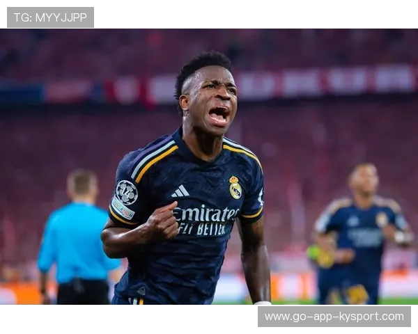 皇马盯上英超最新崛起的中场节奏掌控者：未来中场领袖的潜力与机遇